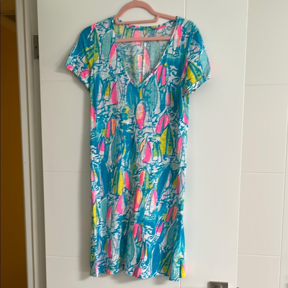 Medium Lilly Pulitzer V-Neck Summer Dress